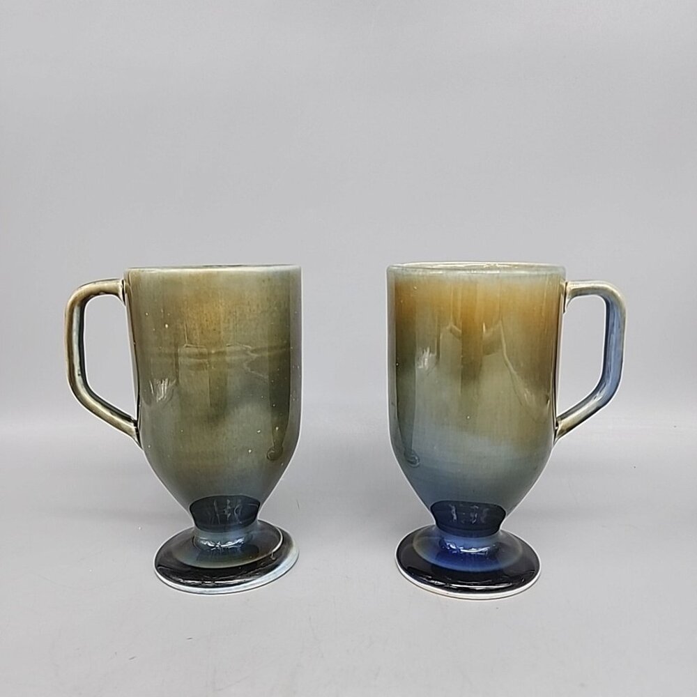 Vintage Wade Set 2 Irisih Coffee Mugs Made Ireland NWTs Footed Blue Green